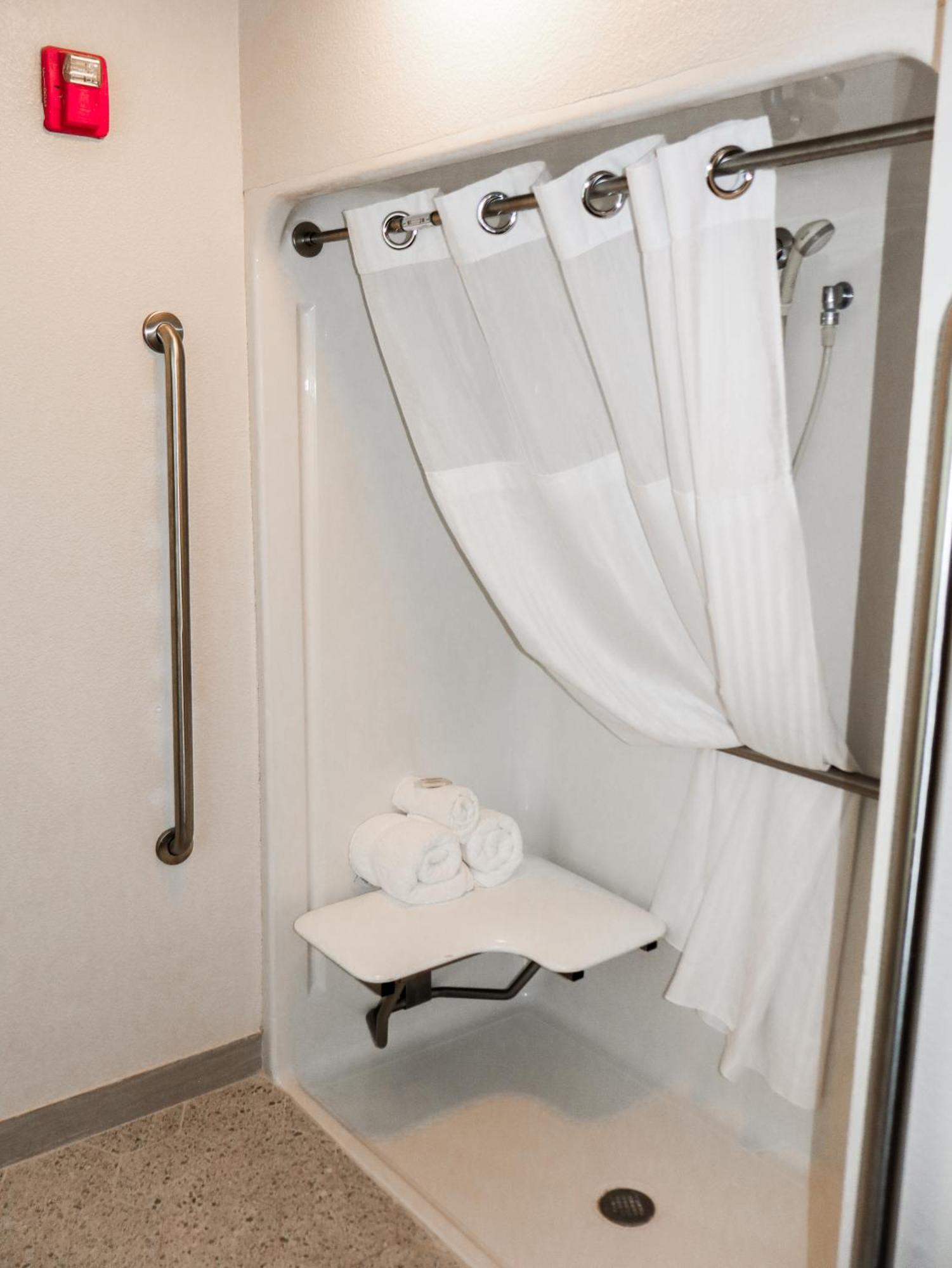 Travelodge By Wyndham Rapid City - Black Hills エクステリア 写真