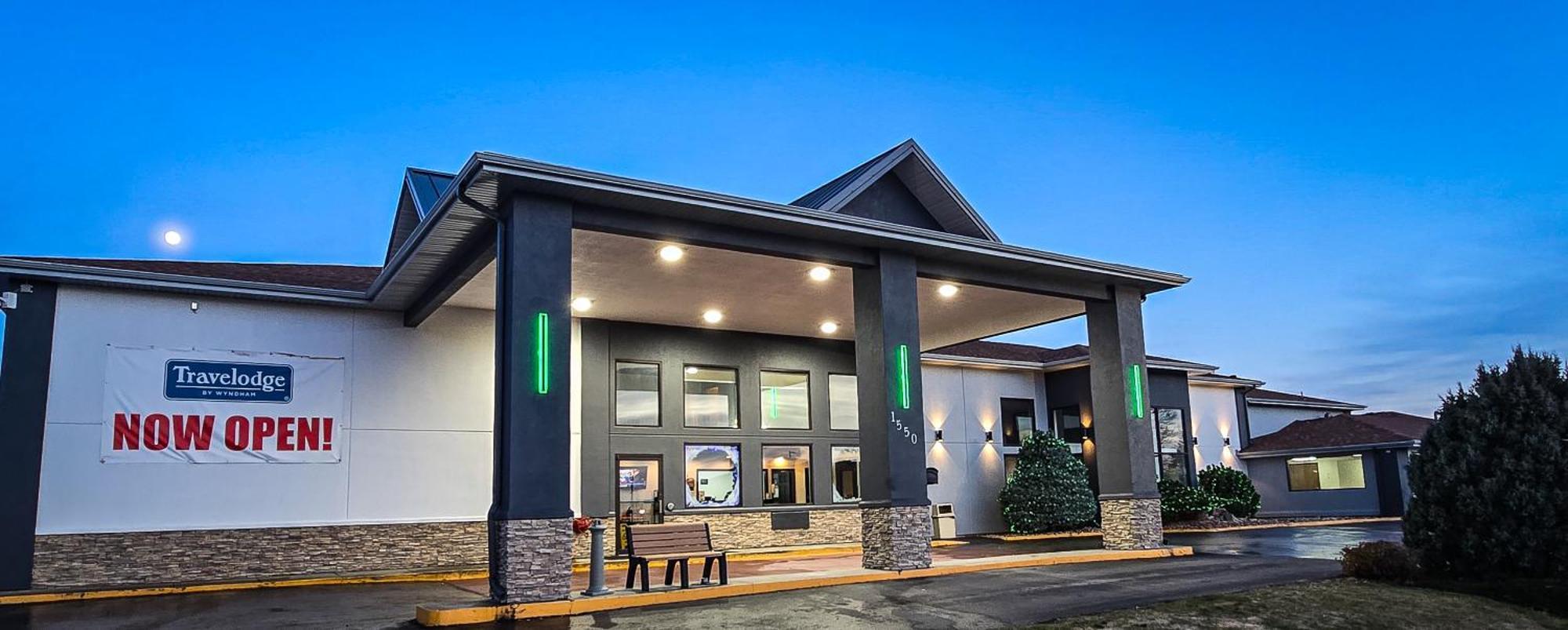Travelodge By Wyndham Rapid City - Black Hills エクステリア 写真